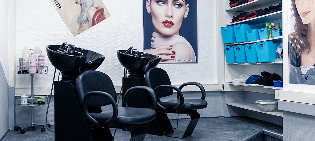 Praxisfläche Friseur 01 Waschtische